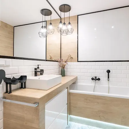 Marina Deluxe - Najwiekszy Na Marinie Widok Na Jezioro, Winda, 2 Balkony, Klima Apartamento