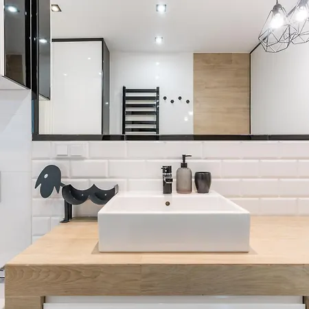 Marina Deluxe - Najwiekszy Na Marinie Widok Na Jezioro, Winda, 2 Balkony, Klima Appartement